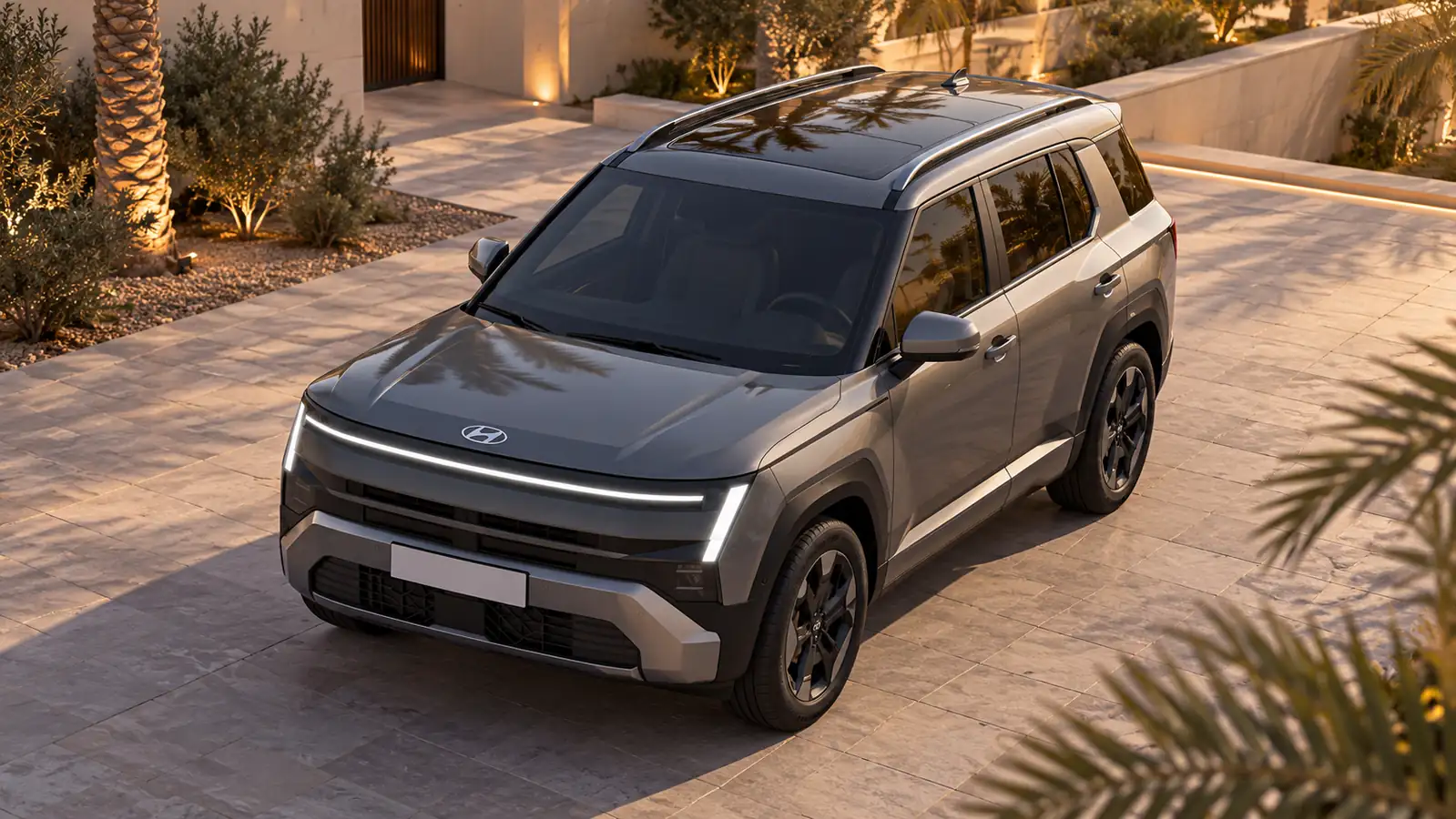 hyundai-tucson-elevated-front.webp